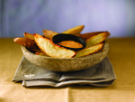 Crispy Potato Wedges with Sriracha