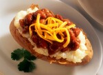 Chili-Topped Idaho® Baked Potatoes 